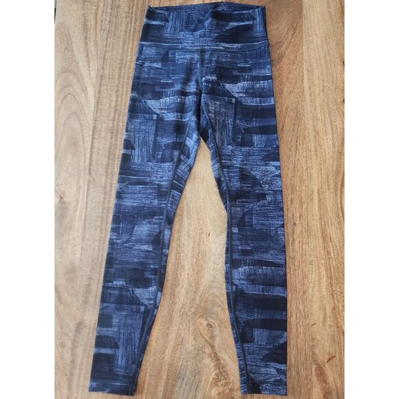 Lululemon Pants Womens 6 Blue Black Wunder Under High Rise Print LW5A0T - Picture 1 of 11